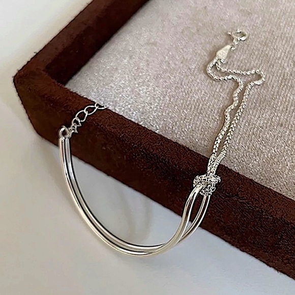 Minimalist Sterling Silver Chain Link Bangle Bracelet - Picture 9 of 11